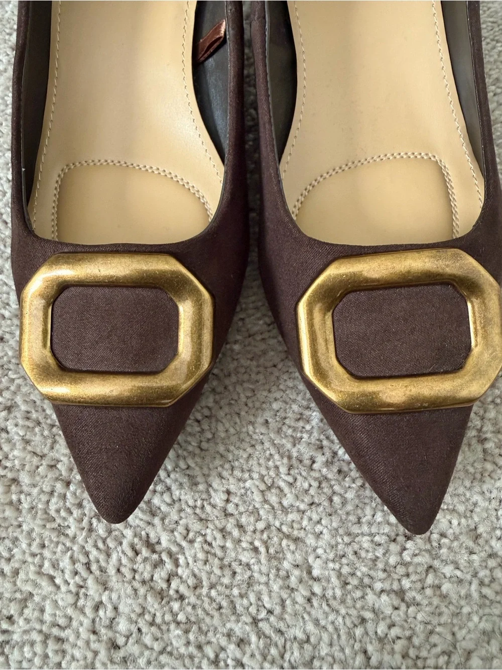 Nine West Classic Brown Pointed Toe Kitten Heel Pumps with Gold Accent